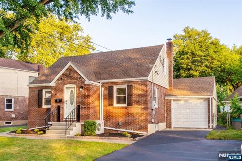 37 Revere Dumont NJ 07628