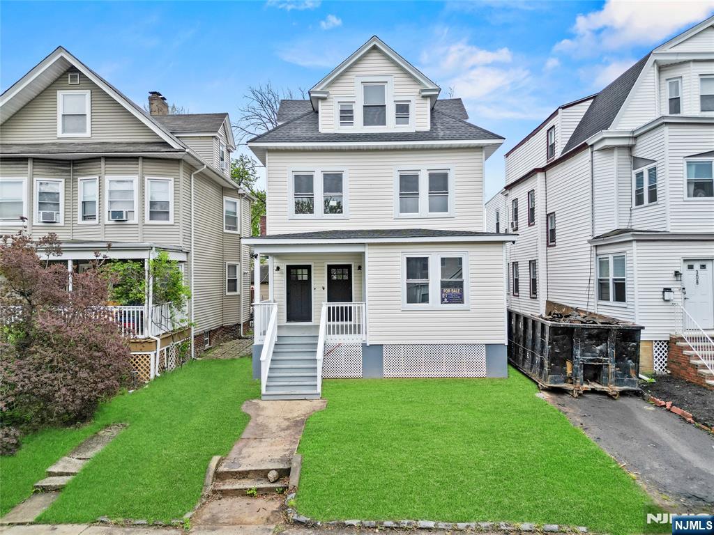Property for Sale at 312 Maple Avenue, East Orange, New Jersey - Bedrooms: 6 
Bathrooms: 4 
Rooms: 13  - $780,000