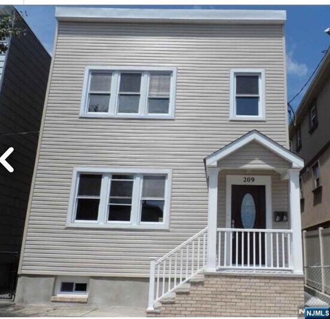 Photo of 209 Avenue F #2, Bayonne, NJ 07002 (MLS # 26015798)