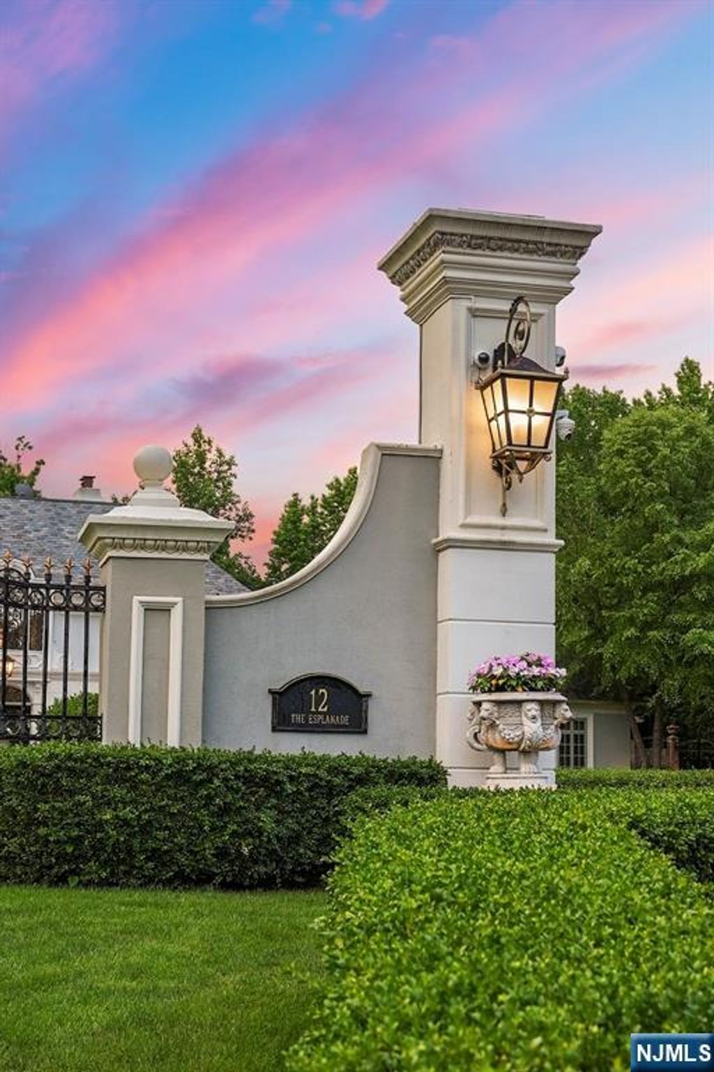 Photo of 12 The Esplanade, Alpine, NJ 07620 (MLS # 25038504)