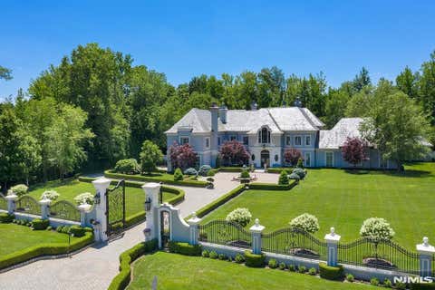 Photo of 12 The Esplanade, Alpine, NJ 07620 (MLS # 25038504)