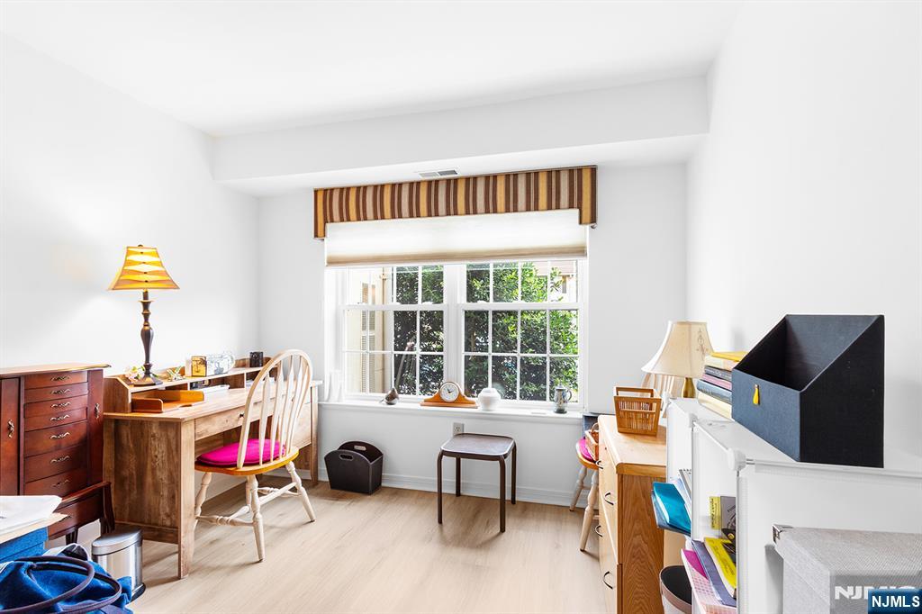 401 Dercole Court 114