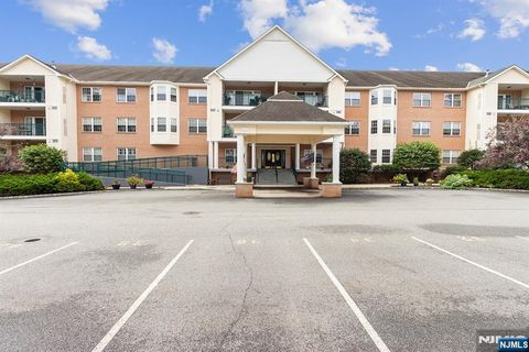 Photo of 401 Dercole Court #114, Norwood, NJ 07648 (MLS # 25030227)