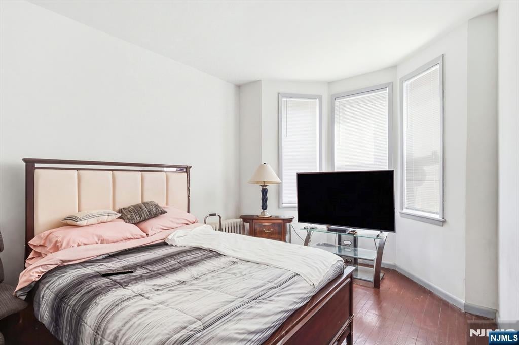 43 Webster Avenue