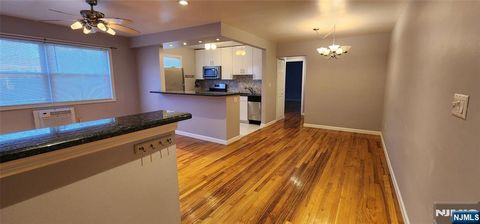 Photo of 32 Knox Terrace #1D, Wayne, NJ 07470 (MLS # 26024861)