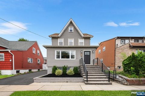 725 4th Street Secaucus NJ 07094