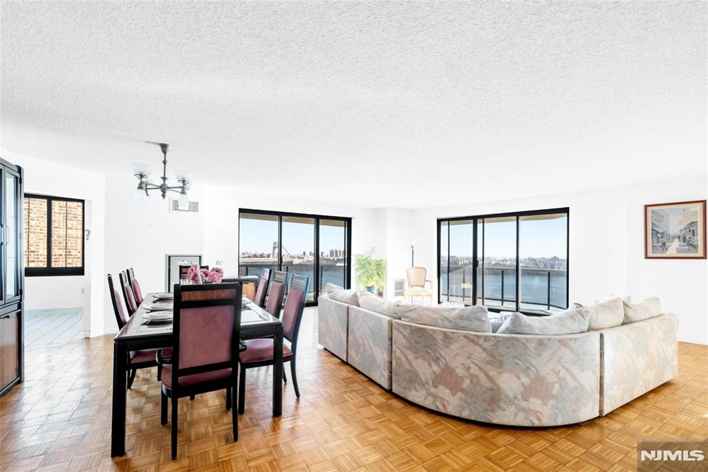 1512 Palisade Avenue 7H