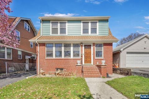 183 Cedar Hill Avenue Belleville NJ 07109