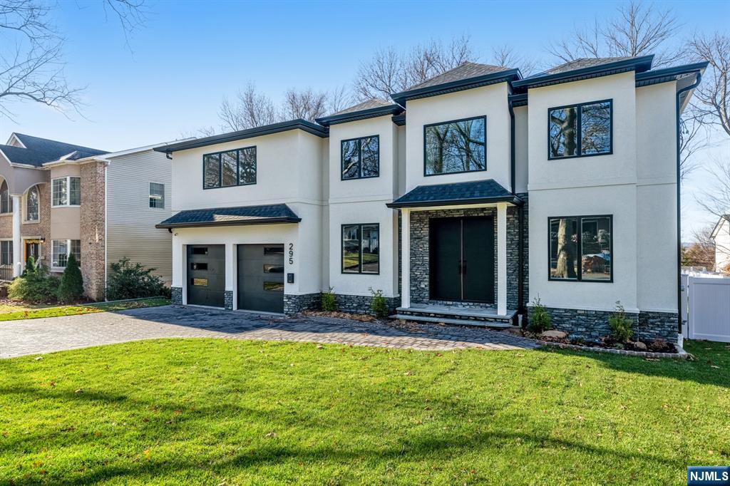 Property for Sale at 295 Haywood Drive, Paramus, New Jersey - Bedrooms: 6 
Bathrooms: 7 
Rooms: 23  - $2,275,000