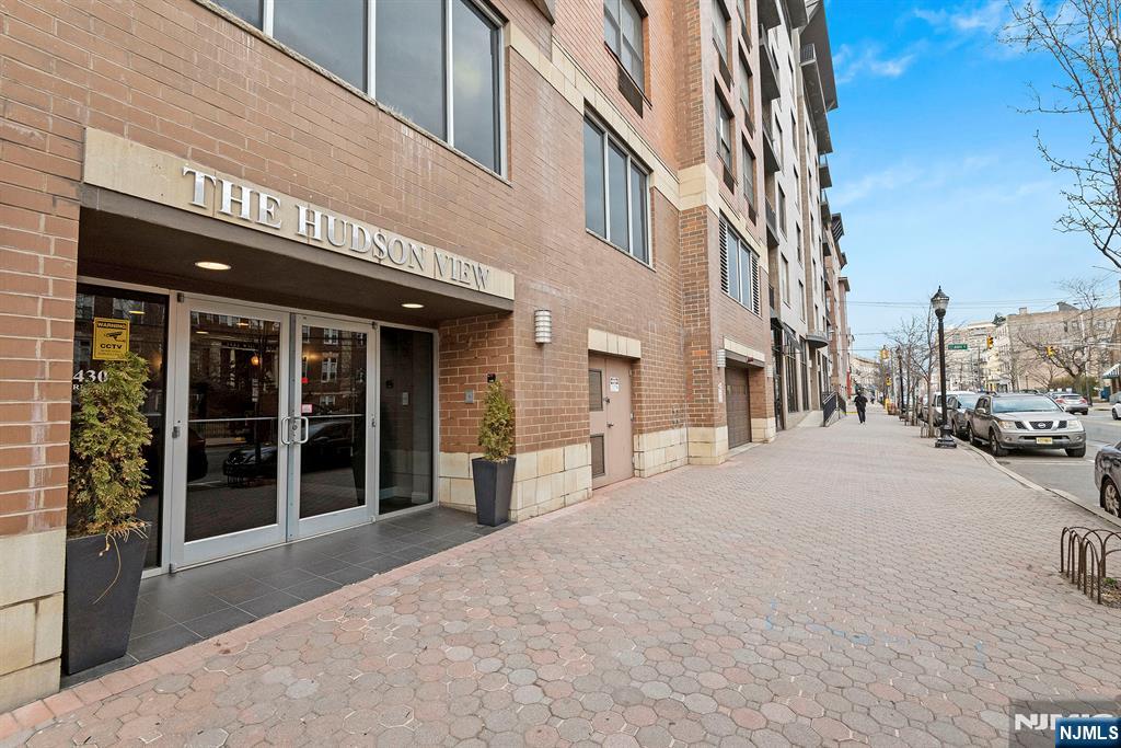 Property for Sale at 4301 Park Avenue 4F, Union City, New Jersey - Bedrooms: 1 
Bathrooms: 1  - $399,000