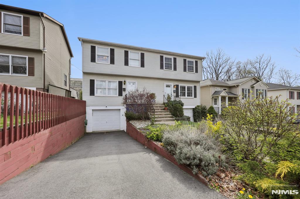 Property for Sale at 120 3rd Street, South Orange Village, New Jersey - Bedrooms: 2 
Bathrooms: 2 
Rooms: 5  - $499,000