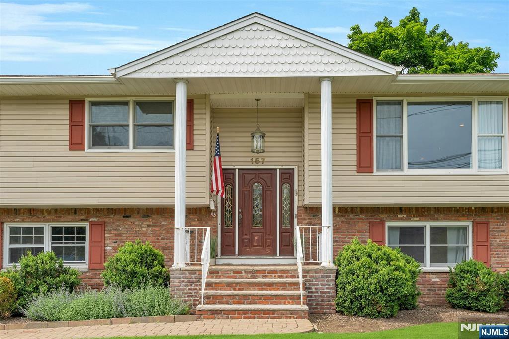 157 Harriot Avenue