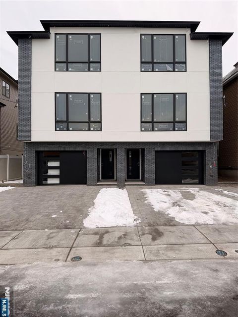 Photo of 228 Washington Place, Cliffside Park, NJ 07010 (MLS # 26001865)