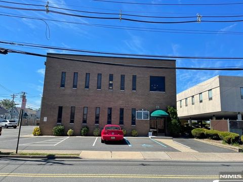 15 5th Street 201 203 205 Saddle Brook NJ 07663