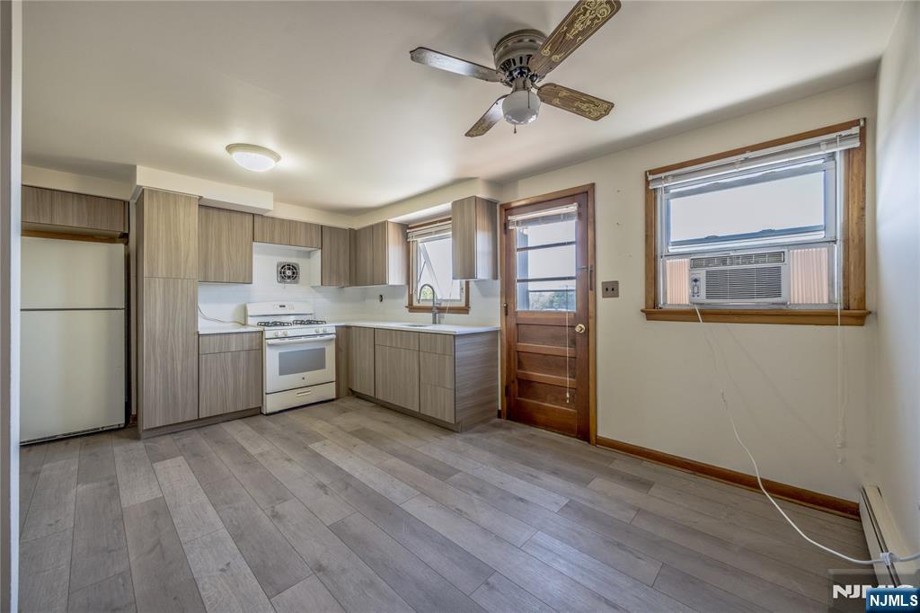 88 Maple Avenue