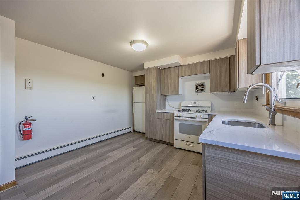 88 Maple Avenue