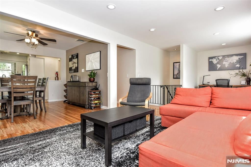 6 Kime Avenue