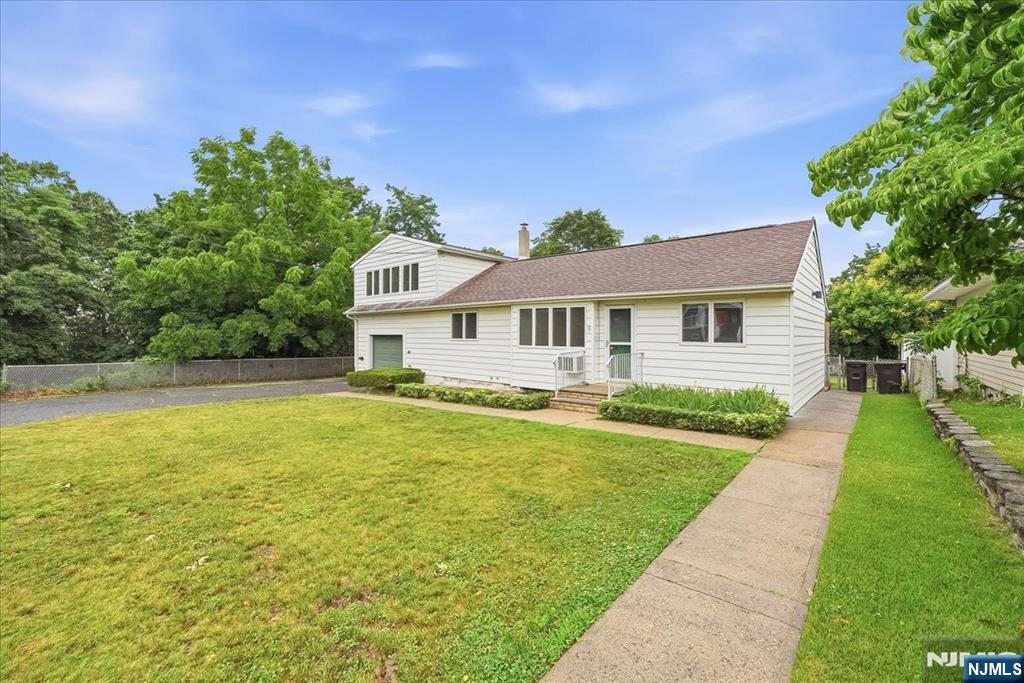5 Lexington Avenue