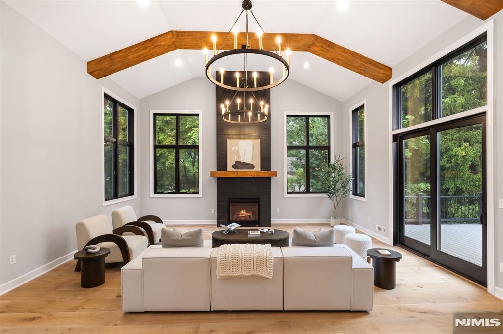 Homes for Sale in Northern NJ | ThisIsRiverEdge.com 455 Sunset Avenue