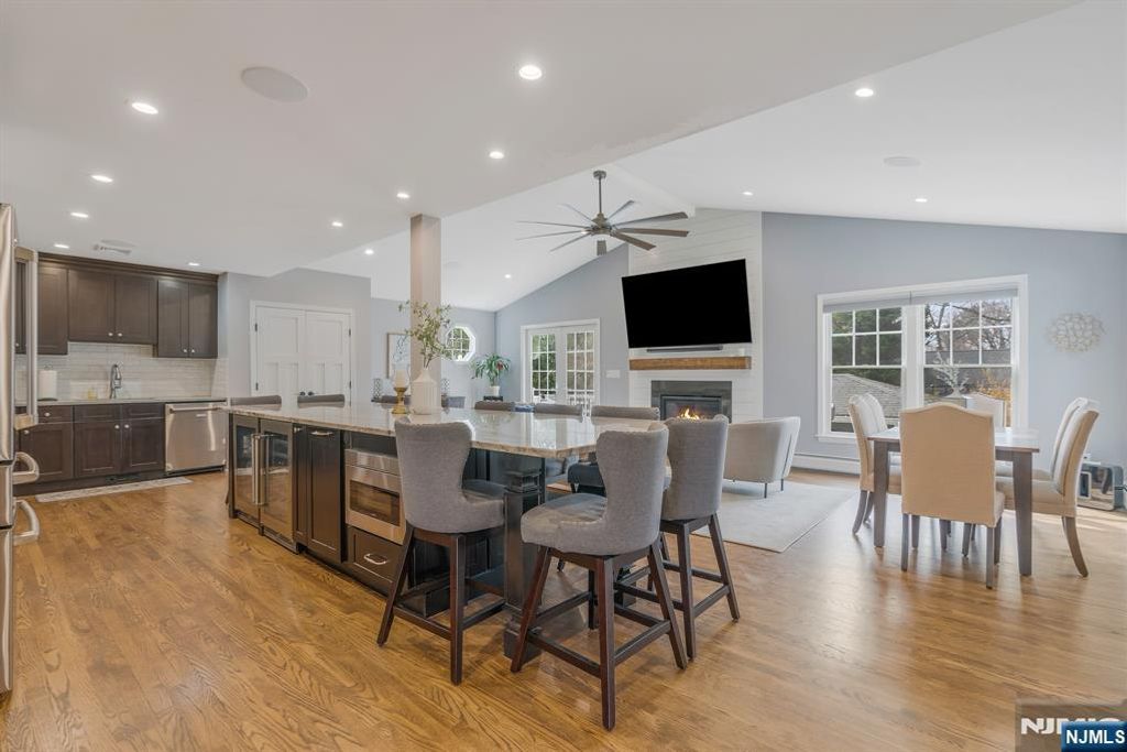 Photo of 59 Colgate Avenue, Wyckoff, NJ 07481 (MLS # 26009733)