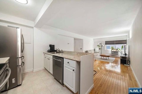 Photo of 333 Grand #1N, Palisades Park, NJ 07650 (MLS # 26033309)