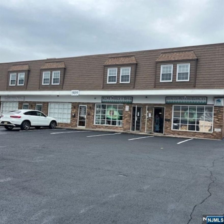 Fantastic opportunity in a prime location! Excellent space for professionals such as doctors, accountants, or attorneys, etc. This second-floor unit offers a versatile layout featuring 4 offices, spacious bullpen area, waiting room, conference room, and separate restrooms for men and women. The space is handicap accessible and great for a variety of professional uses.