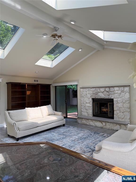 132 Jefferson Avenue