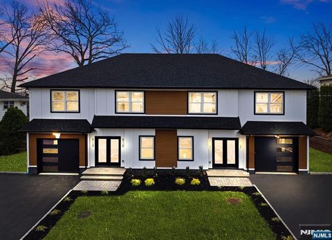 488 Dewey Avenue Saddle Brook NJ 07663