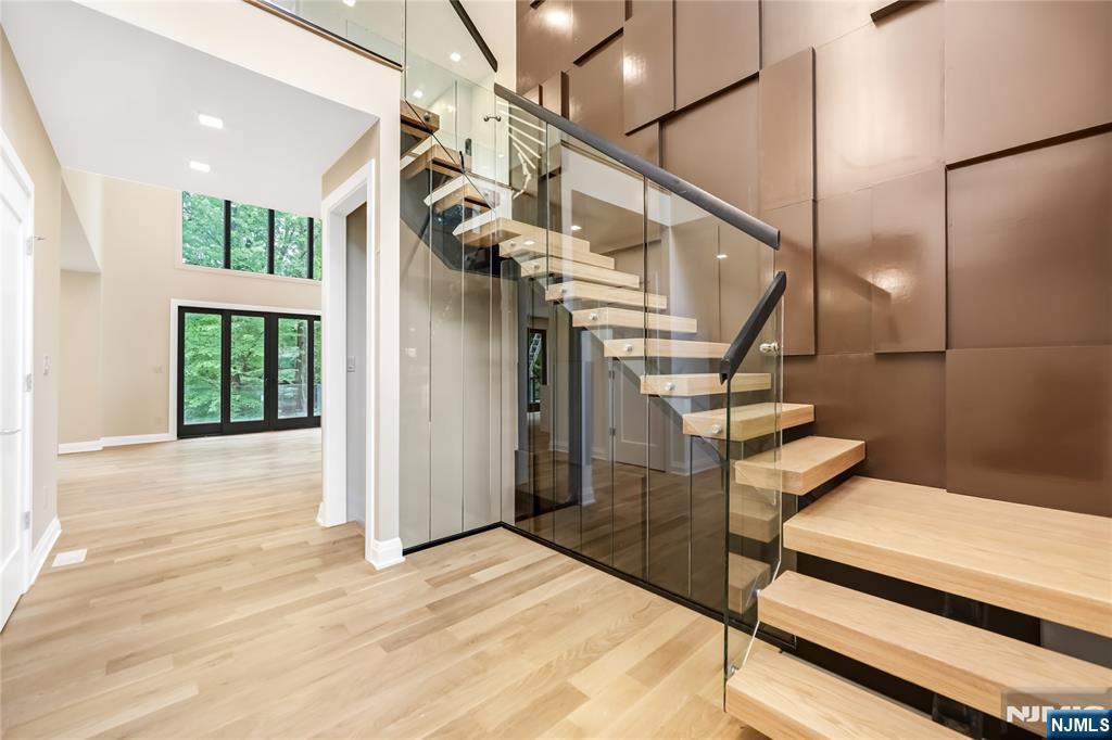 10 Big Ramapo Road