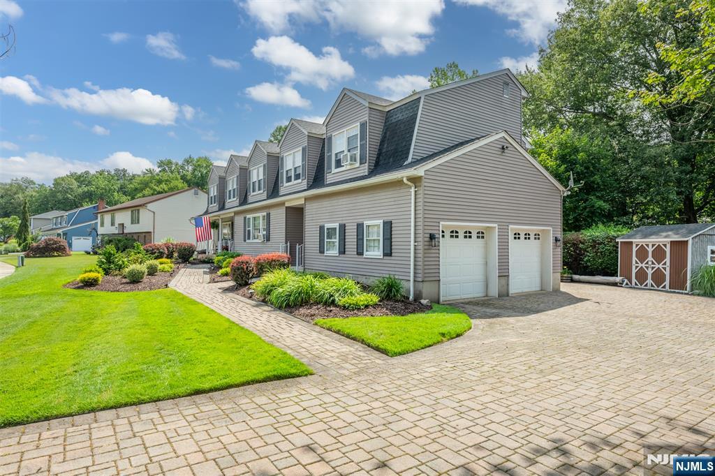 11 Northgate