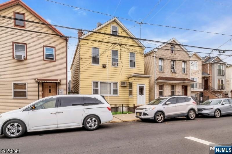 29 Kossuth Street