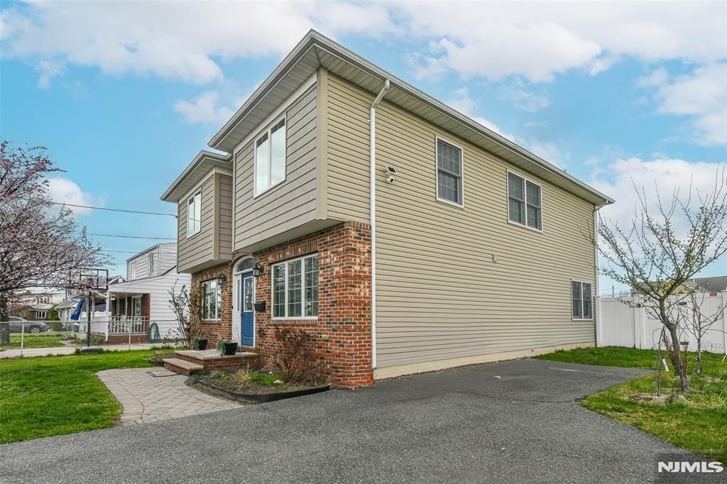 Photo of 1 Lincoln Place, Moonachie, NJ 07074 (MLS # 26011410)