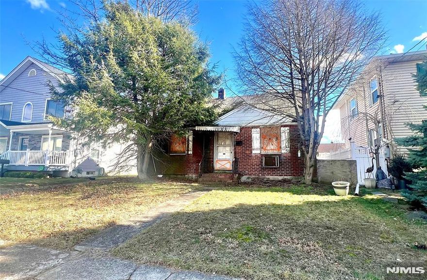 Calling all builders and developers. Rare opportunity in Elmwood Park. Value is in the land. Property is being sold strictly AS/IS and is a teardown. No interior access will be permitted under any circumstances. Property is being sold sight unseen based on exterior viewing only. Buyer is responsible for all due diligence, including zoning, permits, utilities, and building requirements. All municipal certifications and requirements are the sole responsibility of the buyer. Seller makes no representations. Any remaining content left in property will transfer with the sale. Cash offers only. Proof of funds required. 60-day closing preferred. Highest and Best offers due April 8, 2025 at 11 am. For more info call 201.983.7819, email dharout@christiesrennj.com.