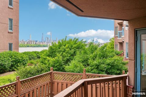 Photo of 303 Stockton Court, Edgewater, NJ 07020 (MLS # 26017195)