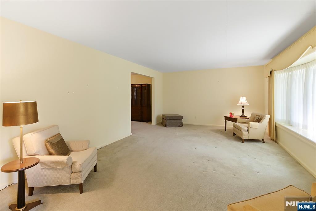 169 Hamilton Road