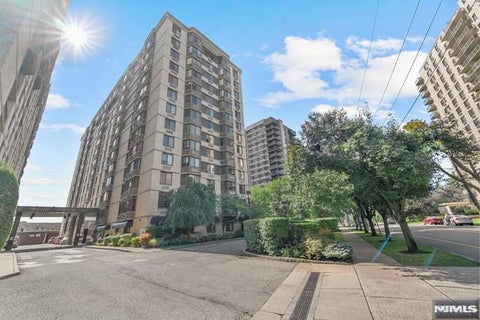 Photo of 316 Prospect Ave #11A, Hackensack, NJ 07601 (MLS # 26036626)