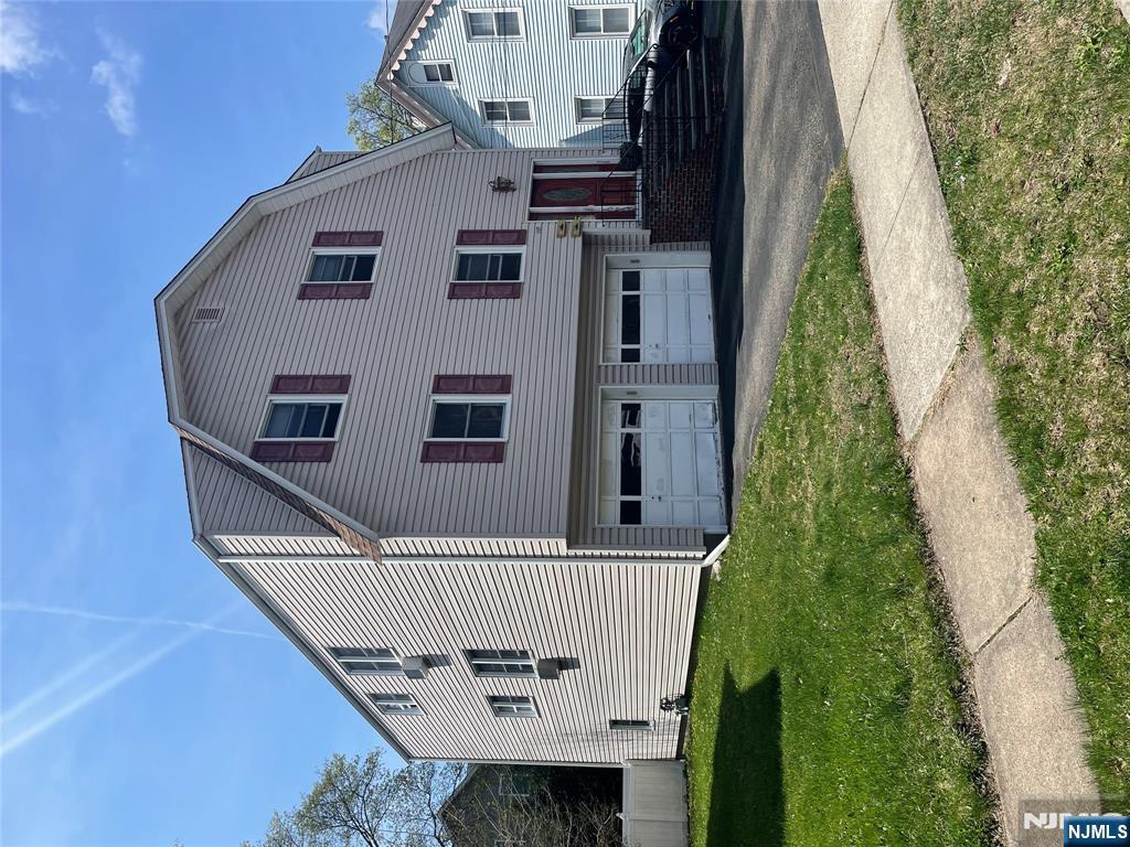 107 Madison Avenue 1