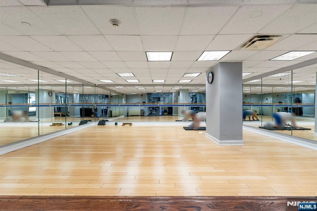 1530 Palisades Avenue 9G