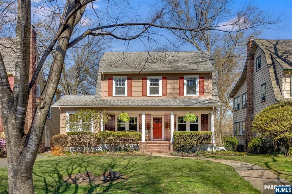 Photo of 317 Richmond Avenue, South Orange Village, NJ 07079 (MLS # 26012911)