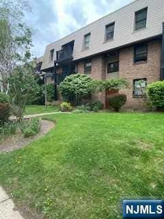 Photo of 560 North Ave #E, Fort Lee, NJ 07024 (MLS # 26029190)