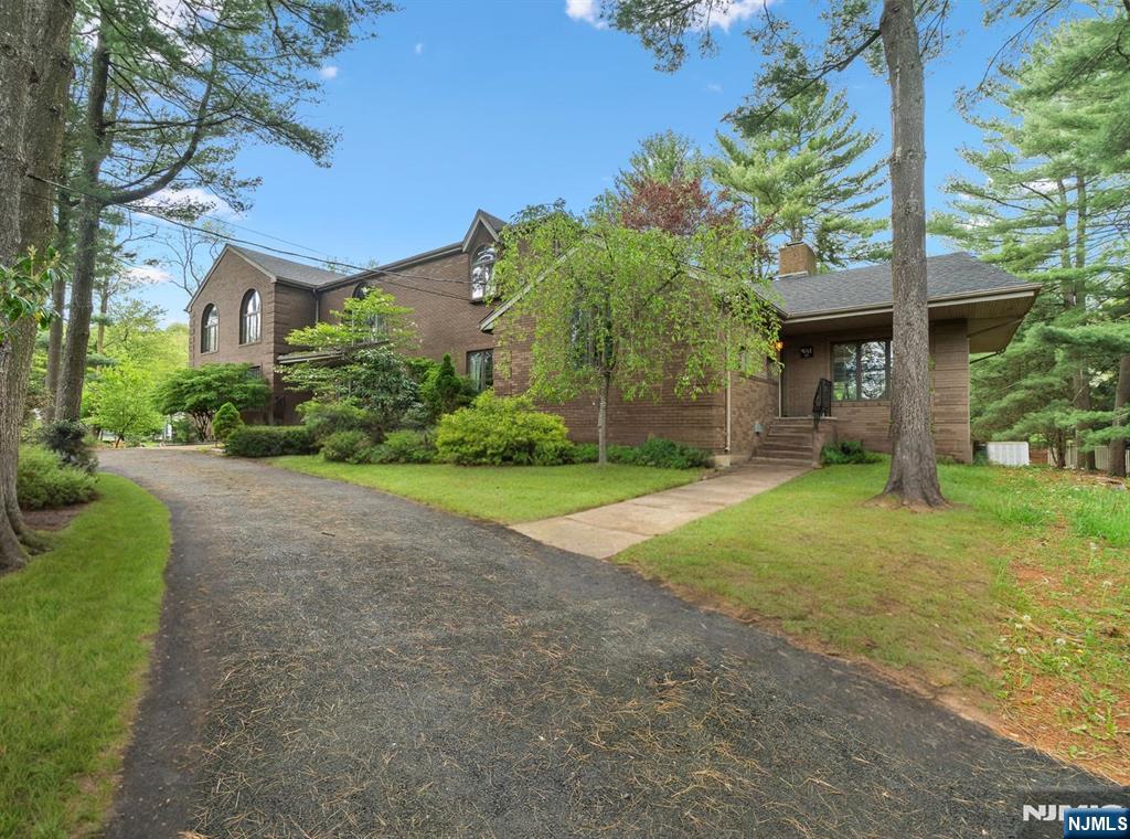 921 Franklin Lake Road