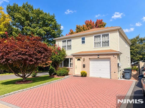 Photo of 223 Merritt Avenue, Bergenfield, NJ 07621 (MLS # 26036439)