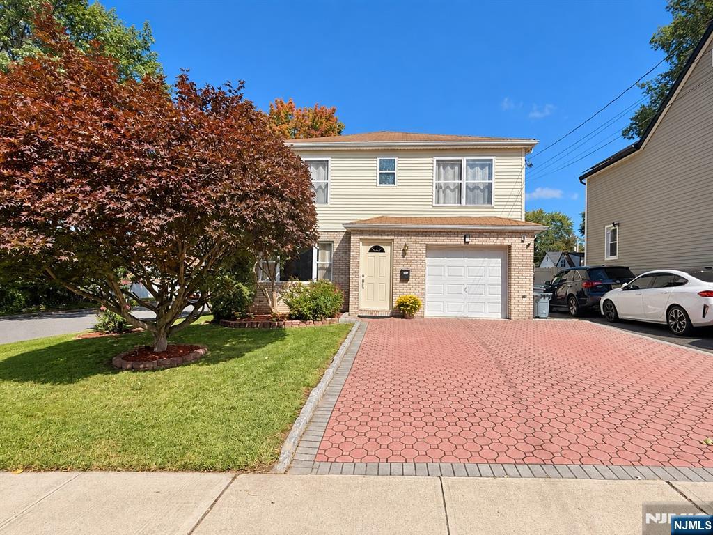 223 Merritt Avenue