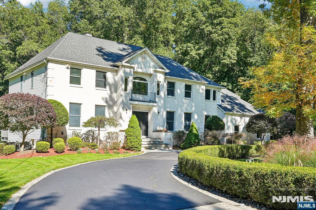 1 Canterbury Road