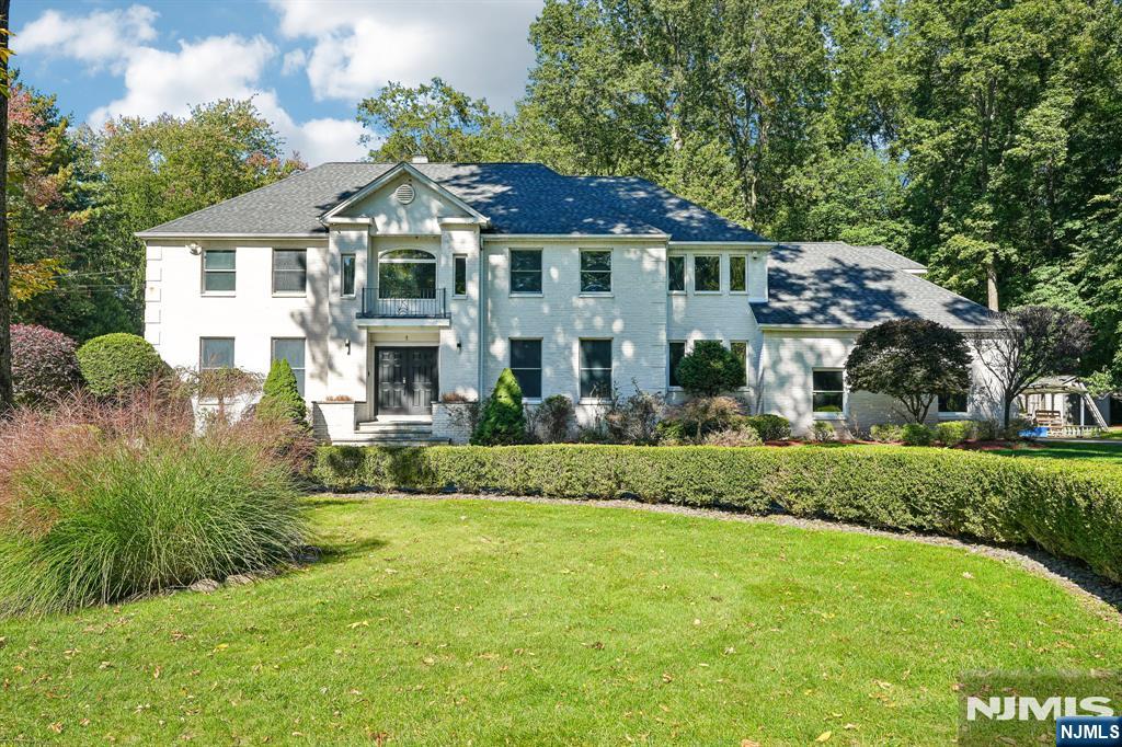 1 Canterbury Road