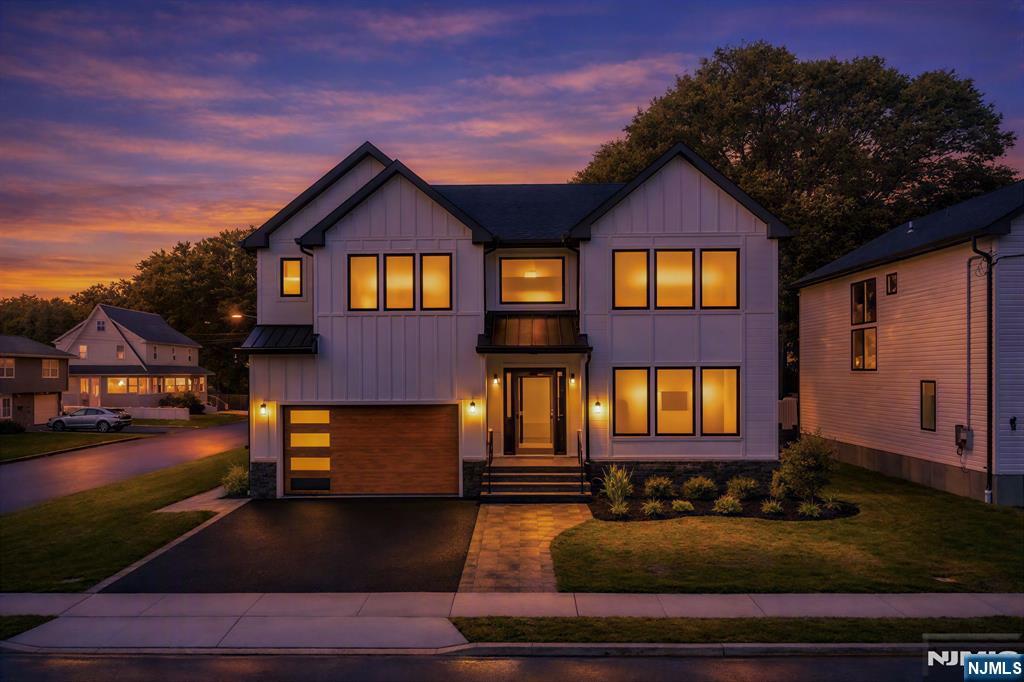 167 Palisades