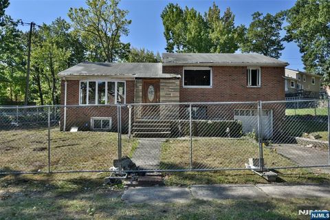 10 Plateau Avenue Fort Lee NJ 07024