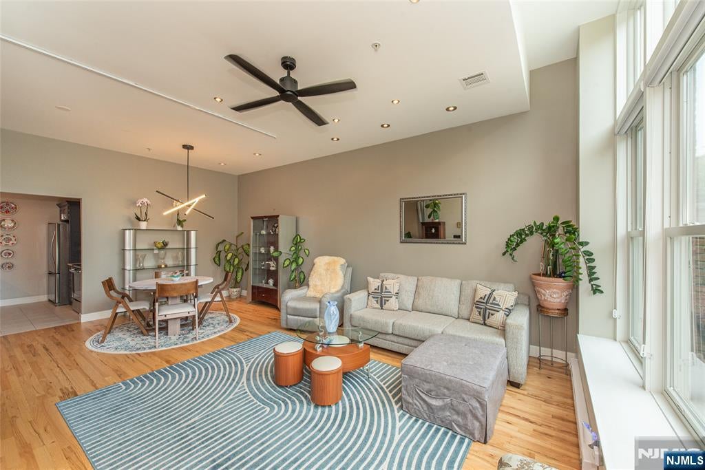 280 Main Street 103