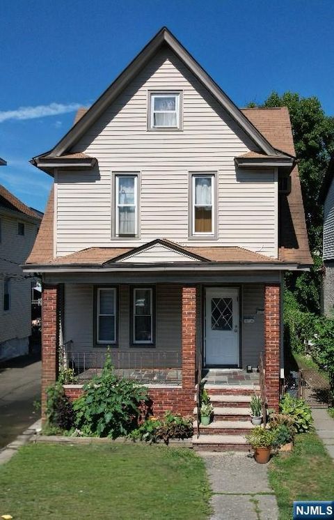 95 Fulton Avenue Fairview NJ 07022