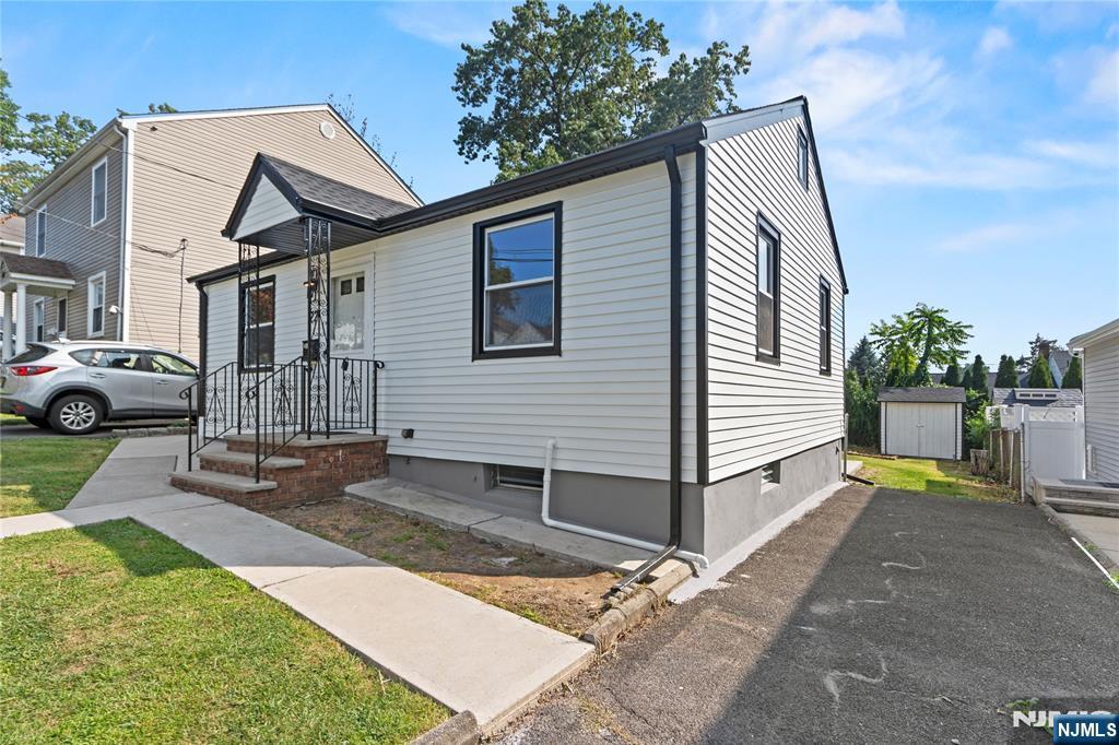 22 Franklin Avenue